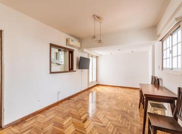 Departamento · 64m² · 3 Ambientes · Tres Amb. y Dependencia, V. Crespo, Apto Credito!