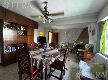 PH · 61m² · 3 Ambientes · Venta de PH 3 Ambientes con Terraza y Parrilla en Wilde