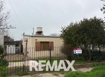 Casa · 40m² · 4 Ambientes · 1 Cochera · Excelente Oportunidad en Murphy