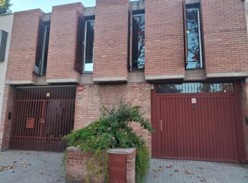 Departamento de 3 ambientes, Ciudad de Mendoza · Departamento en Alquiler Para Uso Comercial o Vivienda.