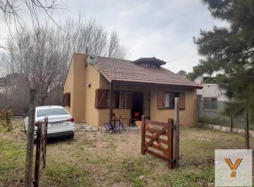 Casa · 70m² · 4 Ambientes · Casa en Venta - 3 Dorm. 1 Baño - 250 m² - Costa Chica, Las Toninas