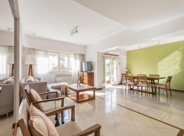 Departamento · 96m² · 4 Ambientes · Semipiso 4 Ambientes en Esquina con Balcón, Súper Luminoso, 3 Dorm. Baulera – Caballito