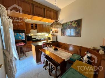 Departamento · 70m² · 3 Ambientes · 1 Cochera · Piso Alto! Luminoso 3 Ambientes con Cochera y Balcon Corrido en Palermo!