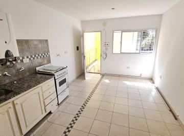Departamento · 65m² · 3 Ambientes · Departamento Pasillo 2 Dorm. Sin Expensas