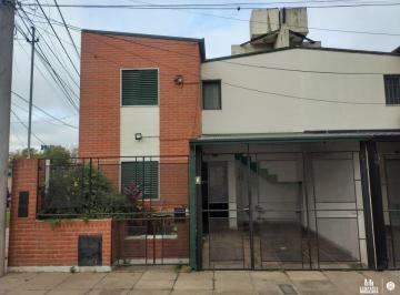 Imagen 1 · Casa de Dos Plantas en Venta