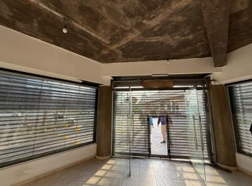 Local comercial · 69m² · Excelente Local en Esquina - 69 m² - Avellaneda