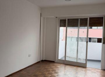 Departamento de 2 ambientes, La Plata · Departamento de 1 Dormitorio en Alquiler - Zona Facultades 4 Esq 49