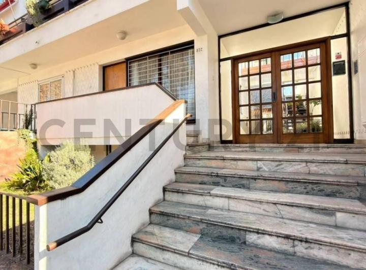 Departamento · 94m² · 5 Ambientes · 1 Cochera