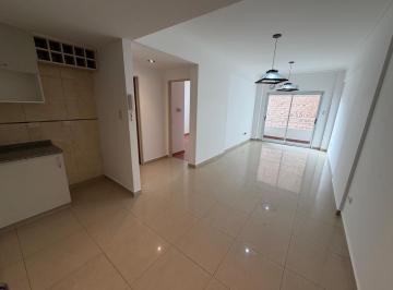 Departamento · 40m² · 2 Ambientes · Alquiler Departamento de 2 Ambientes en Wilde Centro