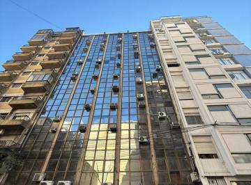 Oficina comercial · 33m² · 2 Ambientes · Venta 2 Oficinas Juntas en Rosario Centro. Santa Fe y Corrientes. Al Frente.