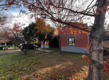 Casa · 150m² · 5 Ambientes · 2 Cocheras · San Benito Casa Venta Al Agua Usd 330.000