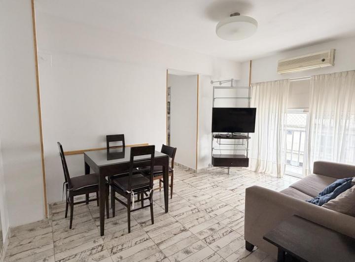 Excelente Departamento de 2 Ambientes en Alquiler en Recoleta