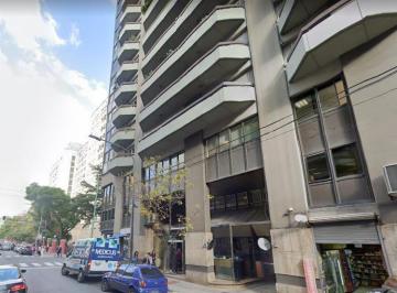 Departamento · 70m² · 4 Ambientes · Alquiler - Paraguay - Azcuenaga - 4 Amb. con Balcón Al Frente - Piso Alto - Apto Prof/vvda/consultorio - 80 m²