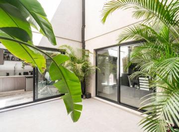 Casa · 146m² · 4 Ambientes · 1 Cochera · Casa Exc. Estado 4 Ambs Cochera, Parrilla Patio