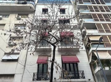 Edificio · 1041m² · 10 Ambientes · Venta Edificio en Block en Recoleta / Opcion Venta Fondo de Comercio / Acepta Permutas