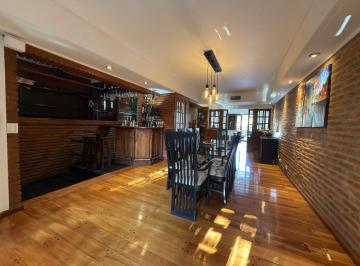 Casa de 7 ambientes, Villa del Parque · Exclusiva Casa / 7 Ambientes