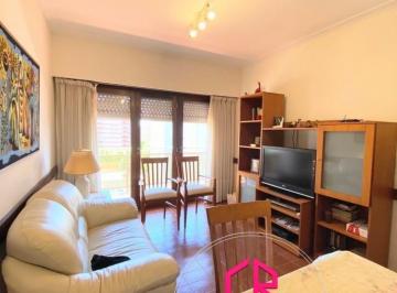 Departamento · 72m² · 3 Ambientes · Departamento 3 Amb con Dependencia Centrico