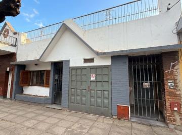 PH · 58m² · 3 Ambientes · Venta PH 3 Amb. con Patio y Parrilla Centro Padua