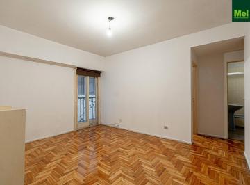 Departamento · 39m² · 2 Ambientes · 2 Ambientes| Venta en V Urquiza| Interno. Zona Exclusiva