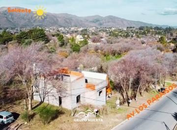 Casa · 371m² · 6 Ambientes · Remate de Casa a Terminar en Villa Giardino
