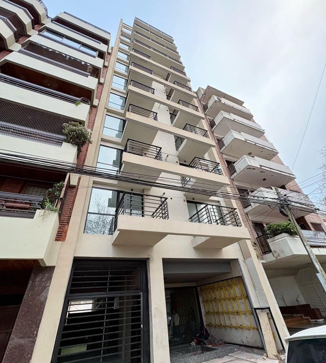 Departamento de 2 ambientes a estrenar con balcón y cochera | La Perla