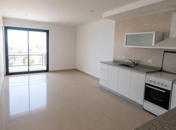 Departamento · 55m² · 3 Ambientes · 2 Cocheras · Departamento a La Venta de 3 Ambientes Berazategui Centro