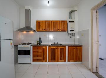 PH · 73m² · 5 Ambientes · PH en Alquiler La Plata