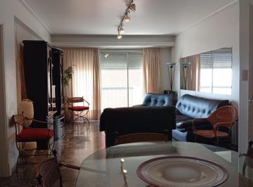 Departamento · 147m² · 4 Ambientes · Departamento en Alquiler Temporario - 3 Dorm. 2 Baños - Mar del Plata
