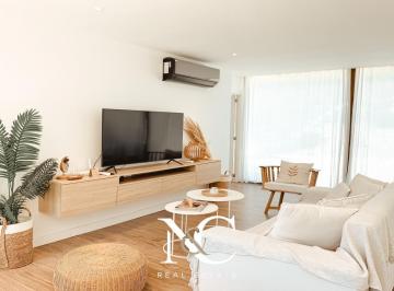Casa · 169m² · 5 Ambientes · 2 Cocheras · Casa en Venta en Costa Esmeralda 4 Dorm. Cochera Cubierta