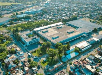 Bodega-Galpón · 2013m² · 1 Ambiente · Real Oportunidad en Alquiler Parque Industrial Netwon