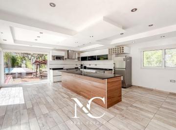 Casa · 150m² · 5 Ambientes · 1 Cochera · Casa en Venta en Costa Esmeralda Gas Natural y Cochera