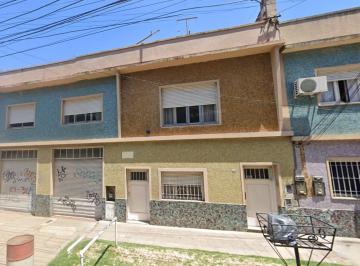 PH · 100m² · 4 Ambientes · Venta PH 4 Amb Tapiales C/terraza Propia de 72 m²