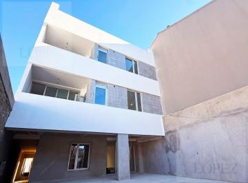Departamento · 80m² · 4 Ambientes · Venta Depto PH 4 Ambientes en Florida, 3 Dorm 2 Baños y Patio - Bajas Expensas