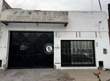 Bodega-Galpón · 300m² · 2 Ambientes · Galpón en Neuquen