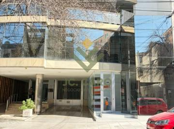 Oficina comercial · 200m² · 6 Ambientes · 2 Cocheras · Oficina Premium 200 m² Excelente Ubicacion 2 Cocheras