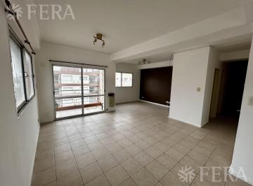 Departamento · 64m² · 3 Ambientes · 1 Cochera · Venta de Departamento 3 Ambientes con Balcón en Wilde
