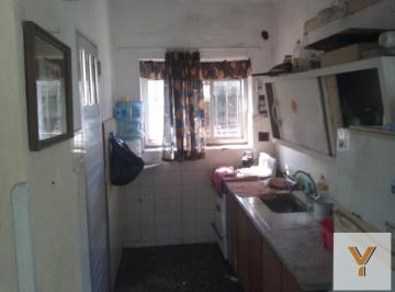 Quinta vacacional · 50m² · 2 Ambientes · Quinta en Venta - 1 Dormitorio 1 Baño - 2000 m² - Lobos