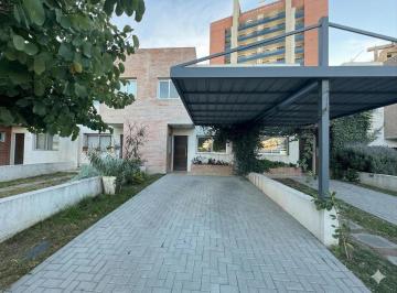 Foto · Alquiler Duplex Housing de Manantiales 3 Dorm.!