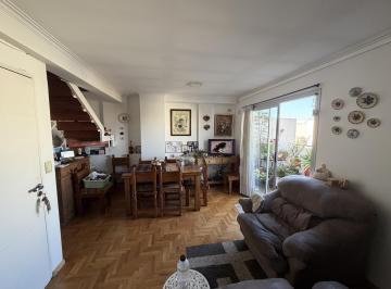 Departamento · 90m² · 5 Ambientes · Duplex 2 Dorm. en Venta Barrio General Paz