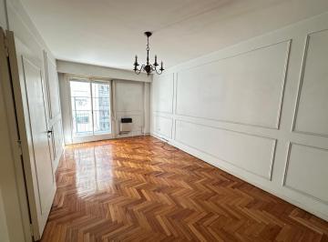 Departamento · 71m² · 3 Ambientes · Departamento 3 Ambientes con Balcón en Venta en Caballito