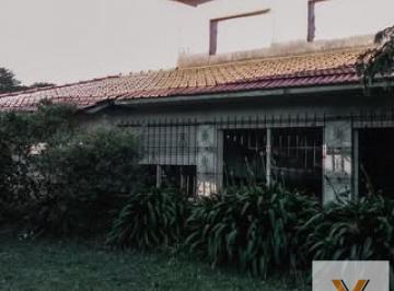 Casa · 300m² · 4 Ambientes · Casa en Venta - 3 Dorm. 2 Baños - Chapadmalal
