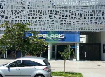 Local comercial · 220m² · 2 Ambientes · Vidriera Sobre Av Rafael Nuñez - 220 m²
