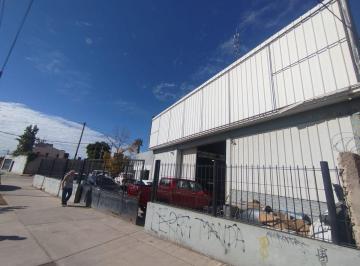 Bodega-Galpón · 500m² · Venta Galpón Elpidio Gonzalez y Urquiza Guaymallén