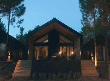 Casa · 170m² · 5 Ambientes · Casa en Venta - 4 Dorm. 3 Baños - 1.100 m² - Pinamar