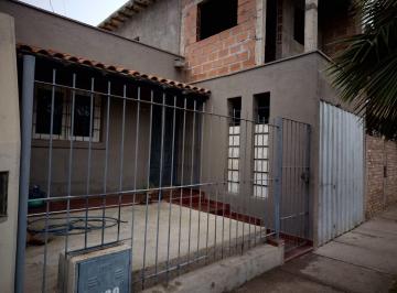 Casa · 120m² · 4 Ambientes · 1 Cochera · Magnifica Casa en Barrio Andino Ideal Familia