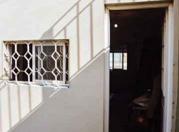 Casa · 70m² · 3 Ambientes · 1 Cochera · Dúplex en Venta - 2 Dorm. 2 Baños - Cochera - 215 m² - San Carlos, La Plata