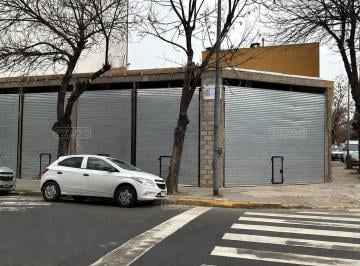 Local comercial · 42m² · Local en Alquiler en Parque Patricios, Capital Federal, Buenos Aires
