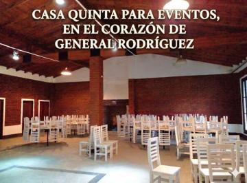 Quinta vacacional · 300m² · 2 Dormitorios · 6 Cocheras · Venta Quinta/salon de Eventos en General Rodriguez