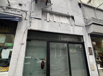 Local comercial · 87m² · Local Impecable! Junin Casi Av Corrientes! Sup Total: 87 m² Sin Expensas!