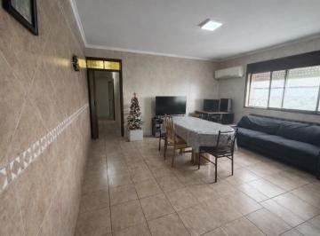 Departamento · 60m² · 3 Ambientes · Departamento en Mataderos